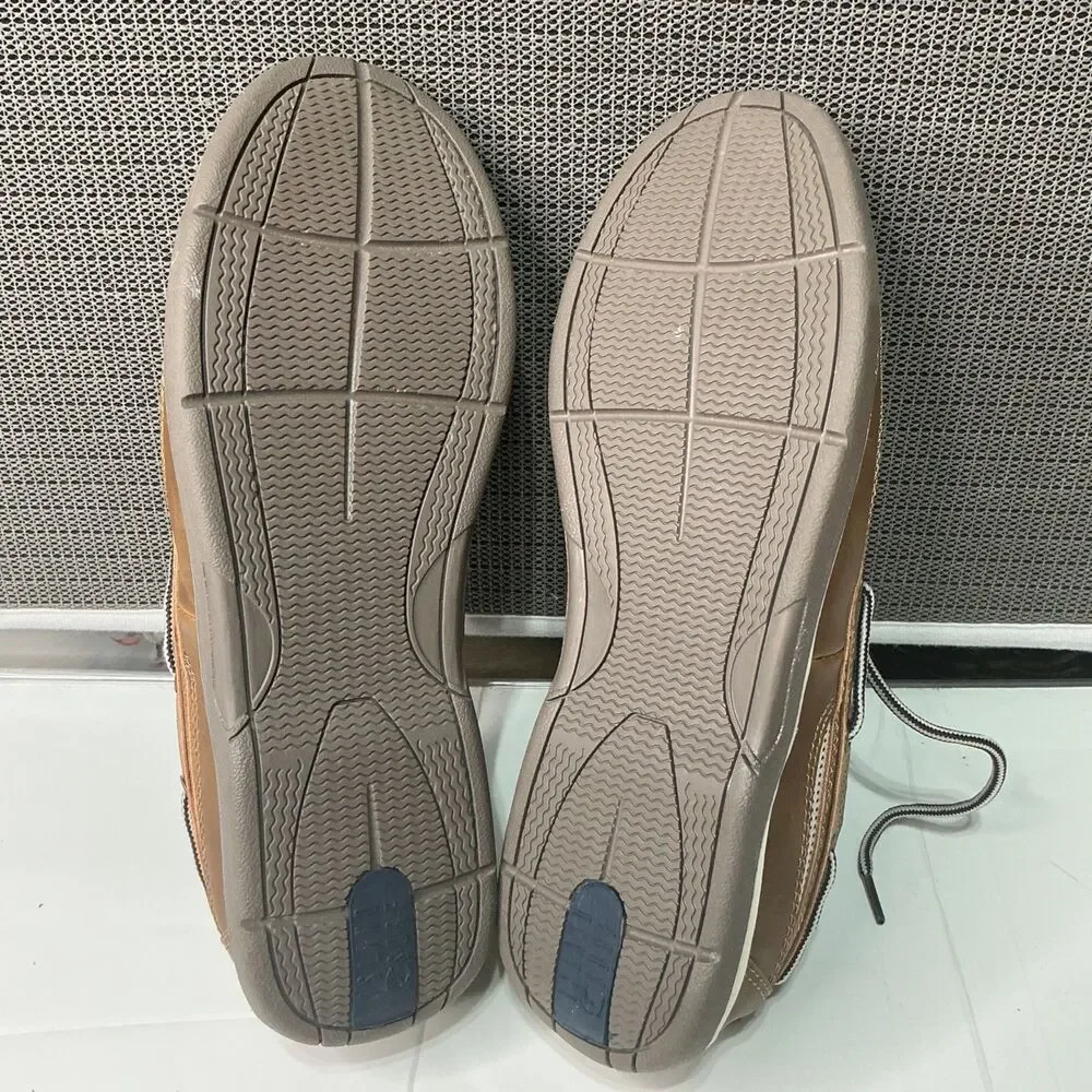 Island Surf Men's Size 9 Brown Boat Shoes Synthetic Upper Durable Sole